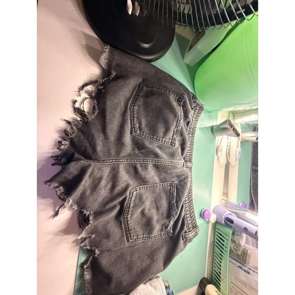 Aerie women’s high waisted shorts size large
